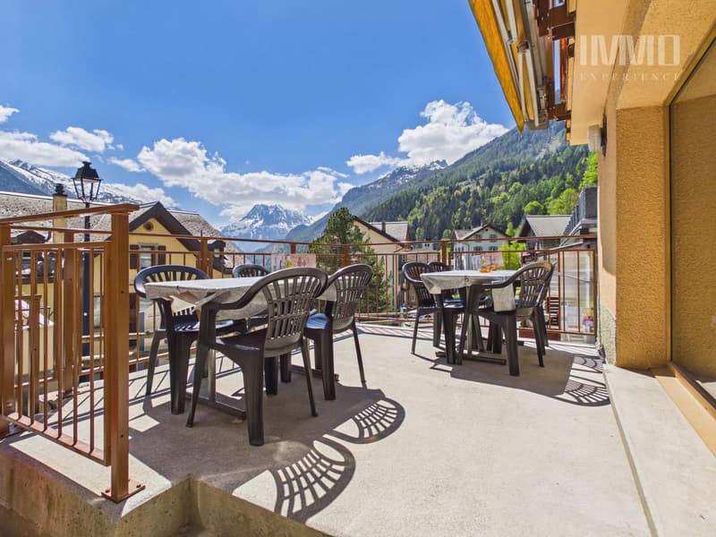 Immeuble Café-Restaurant Le Central et appartement (3)