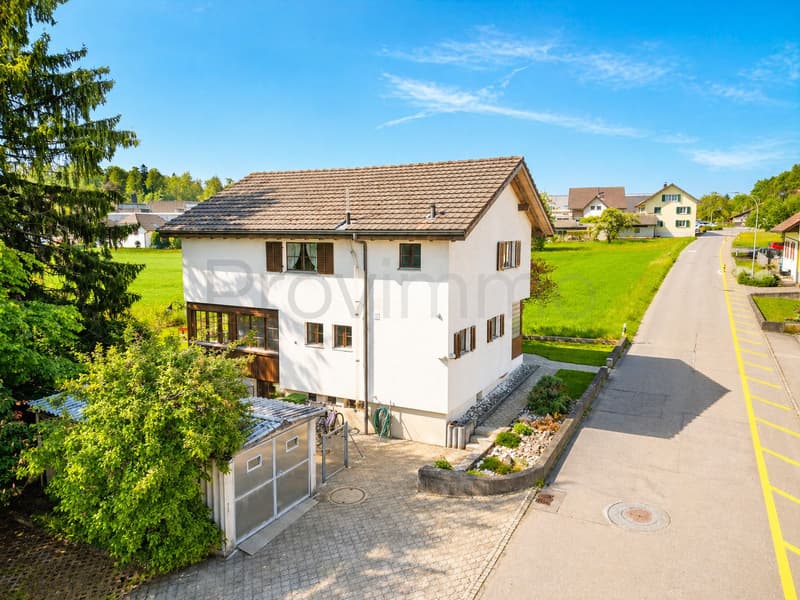 Ruhe, Weite, Privatsphäre – charmantes Einfamilienhaus im Grünen (7)