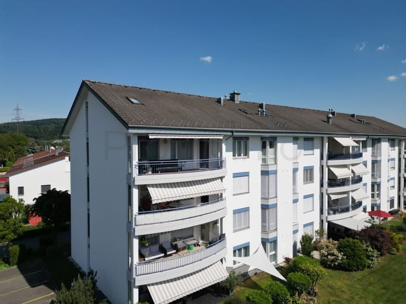 Raumwunder in Leuggern – Maisonette-Dachwohnung mit über 170 m² Wohnfläche (1)