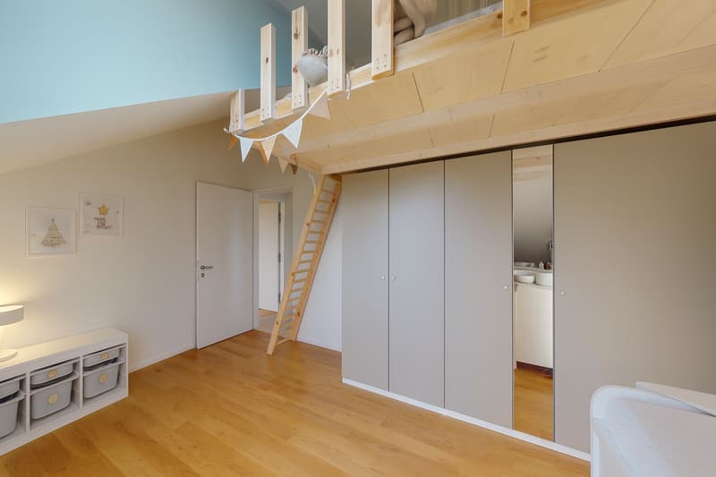 Grosszügige 4.5-Zimmer-Dachwohnung mit 18 m² Terrasse (14)