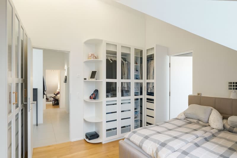 Grosszügige 4.5-Zimmer-Dachwohnung mit 18 m² Terrasse (18)