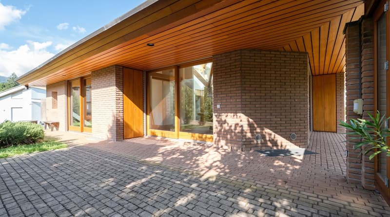 Origlio - Villa mit grossem Grundstück und Privatsphäre (7)