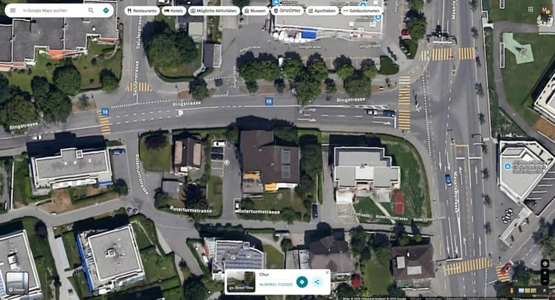 zentraler Aussenparkplatz (1)
