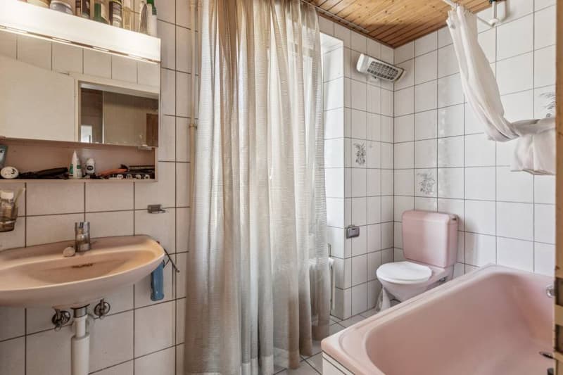 Immeuble de rendement idéalement situé à Oron (5)
