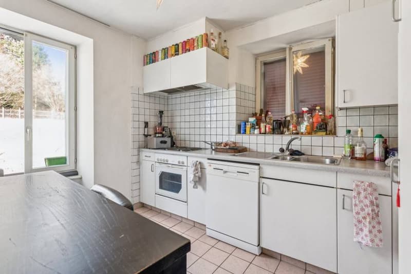 Immeuble de rendement idéalement situé à Oron (3)