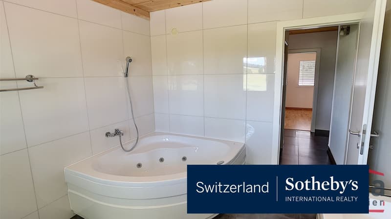 Immeuble de rendement à Marly - 3 logements avec piscine (4)