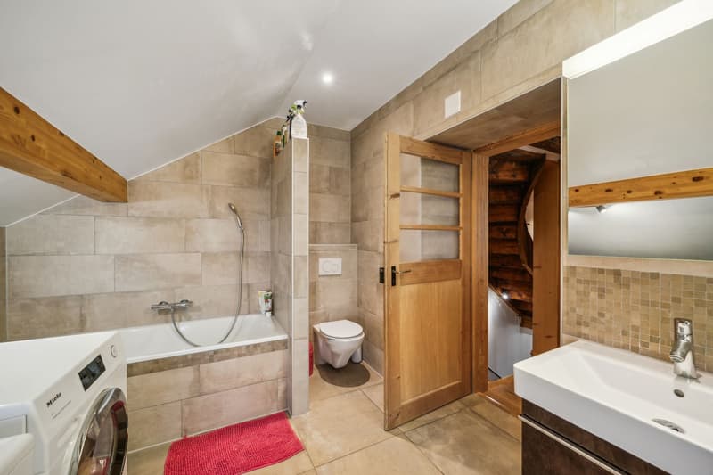 Maison familiale avec vaste extérieur et terrasse, proche d'Yverdon (5)