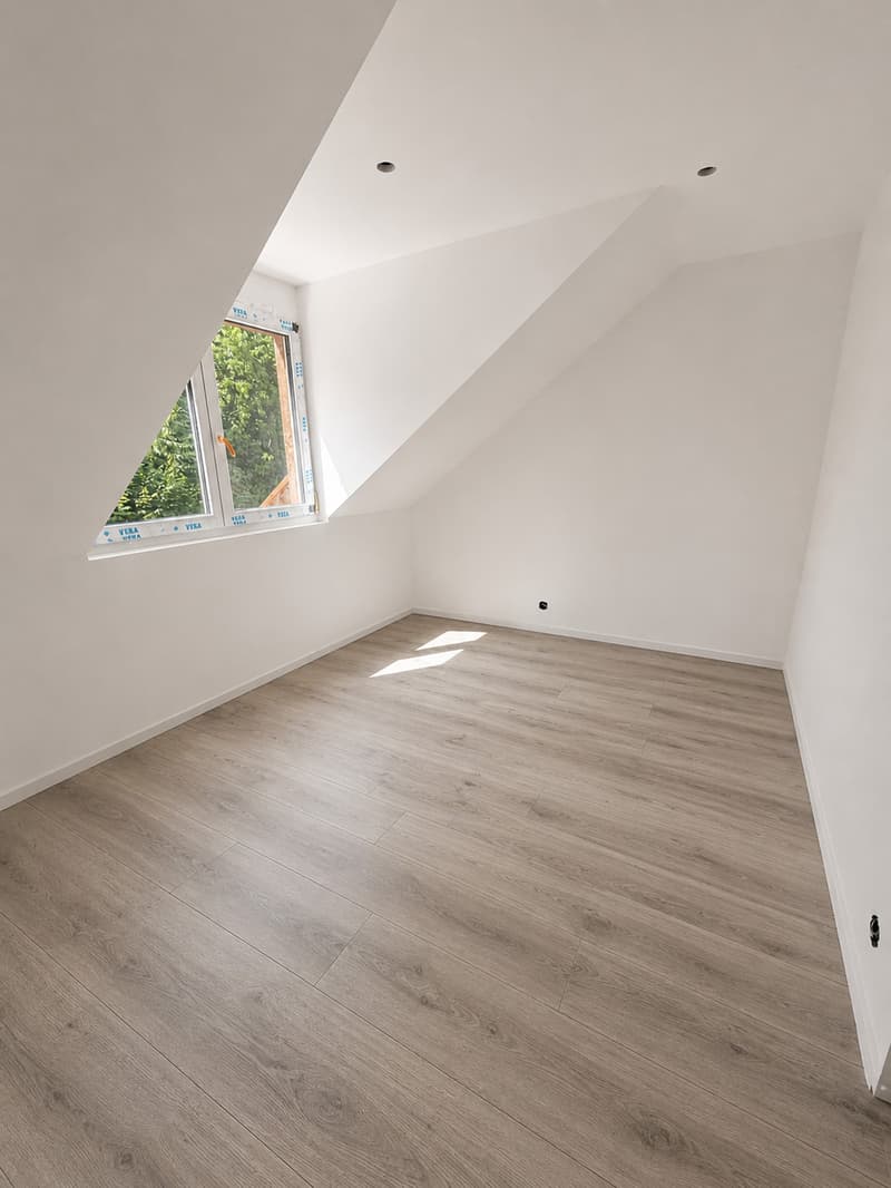 Appartement MINERGIE de 3.5 pièces au combles avec balcon (lot 5) / en (9)