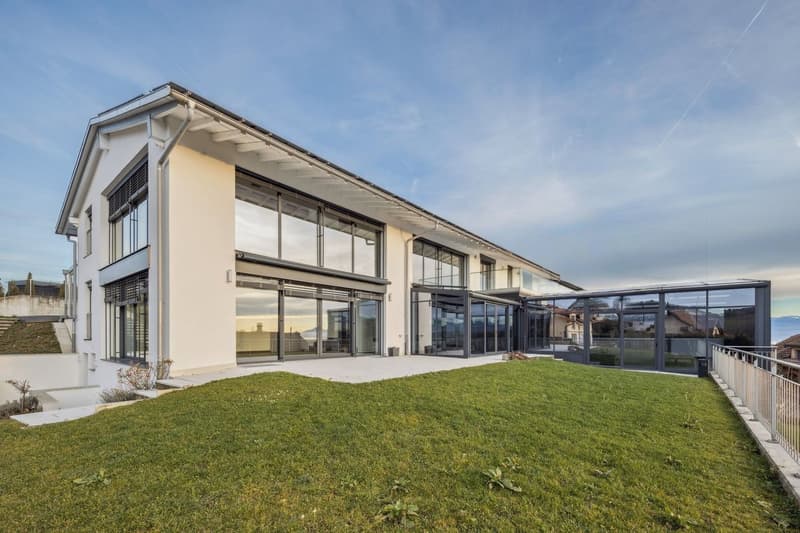 Villa d'exception 8.5 pièces, vue lac et Alpes, 9 places en sous-sol (7)