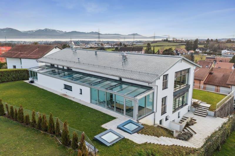 Villa d'exception 8.5 pièces, vue lac et Alpes, 9 places en sous-sol (13)