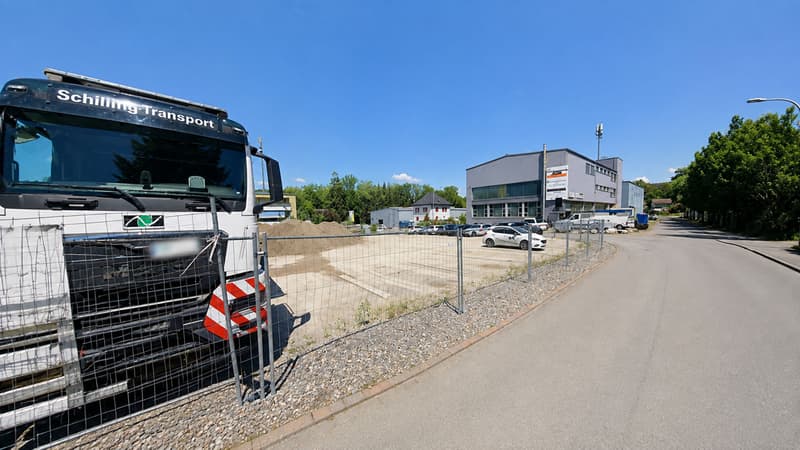 Grundstück
