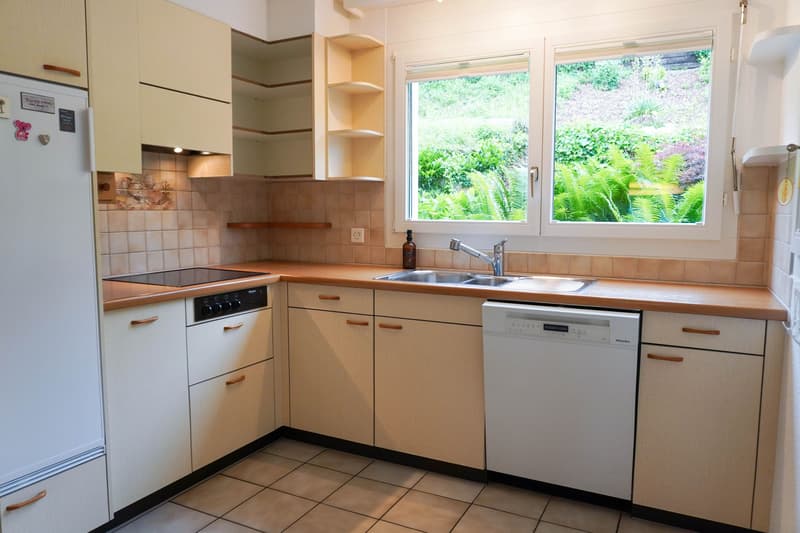 5½ Zimmer Einfamilienhaus mit Garten und Weitsicht (4)