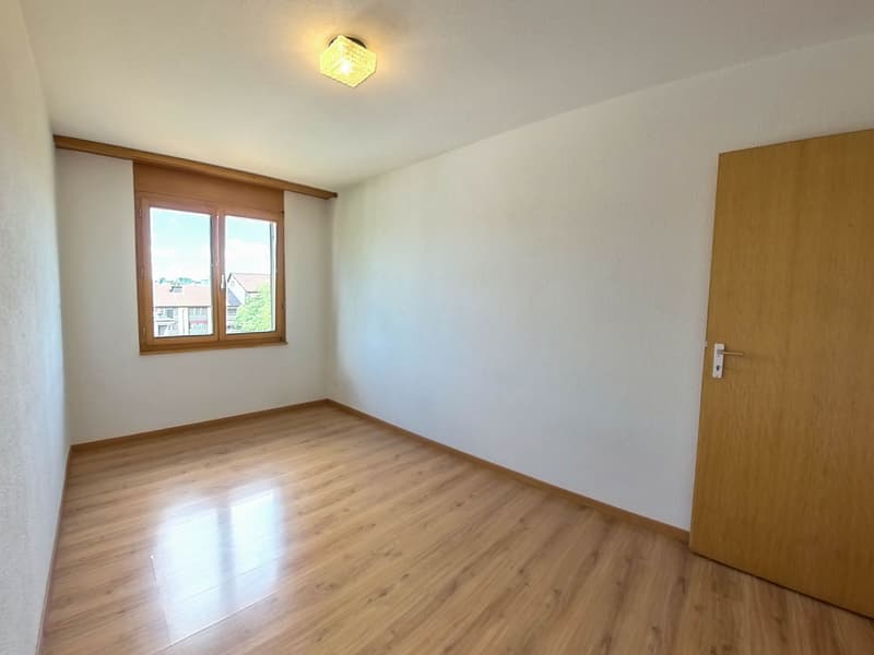 Zentral wohnen in Wohlen: Helle 3½-Zimmer-Wohnung mit Balkon (10)