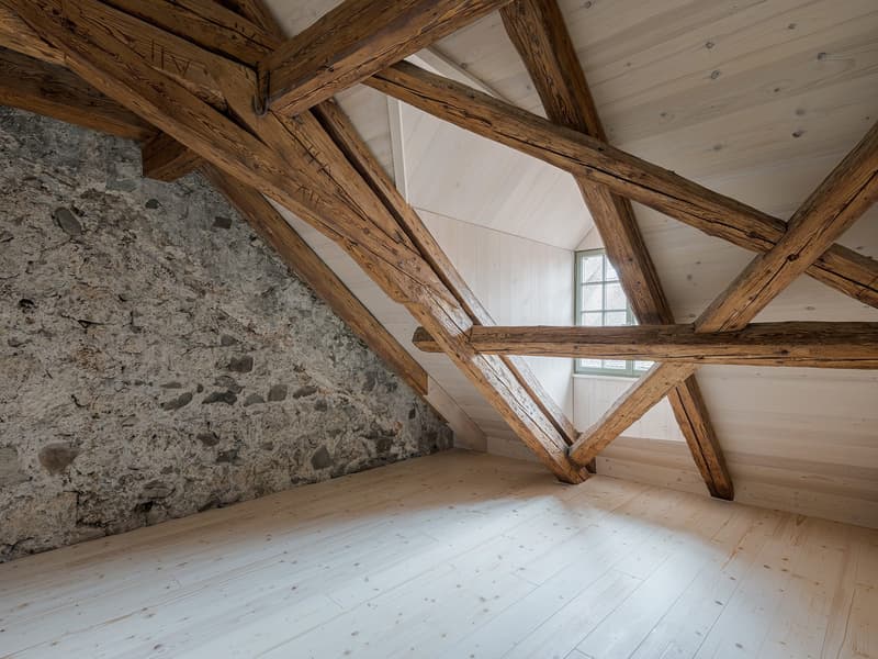 3.5-Zimmer-Maisonette mit Loggia in Bremgarten (2)