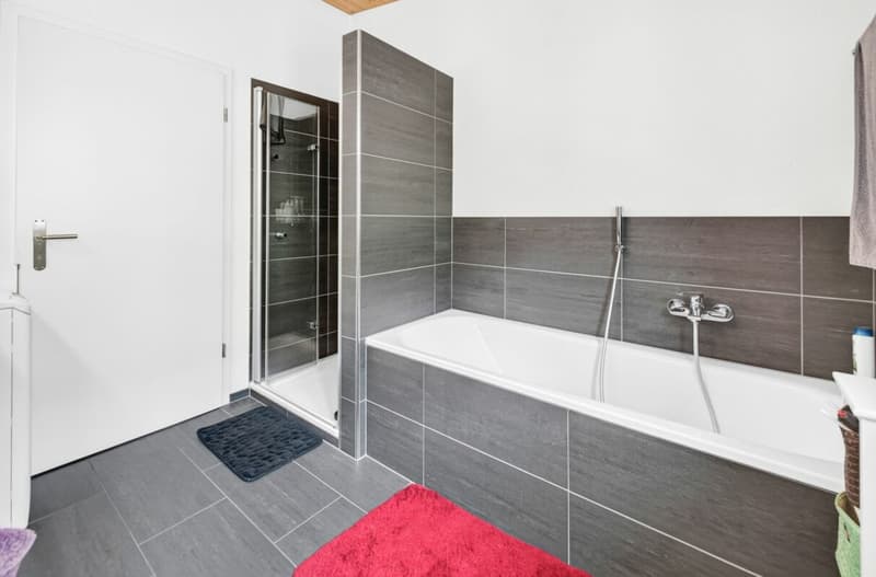 Wohnen über dem Walensee - Sonnige 3½-Zimmer-Dachwohnung mit Panoramablick (9)