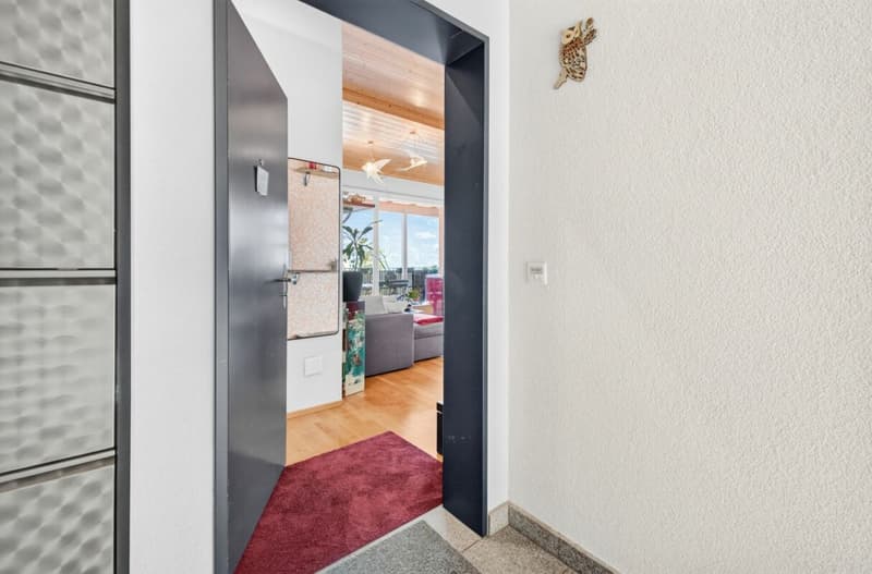 Wohnen über dem Walensee - Sonnige 3½-Zimmer-Dachwohnung mit Panoramablick (13)