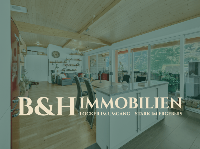 Wohnen über dem Walensee - Sonnige 3½-Zimmer-Dachwohnung mit Panoramablick (1)