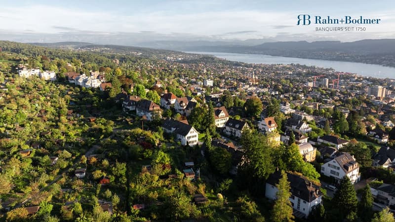 Esclusiva casa unifamiliare sul Zürichberg con privacy, vista panoramica e dependance separata. (19)