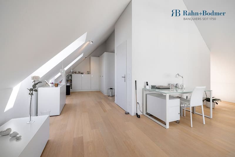 Moderne 4½-Zimmer-Wohnung an sonniger Hanglage (8)