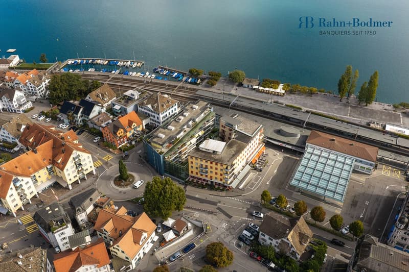 Zentrales Wohnen mit grosszügigem Sitzplatz (14)