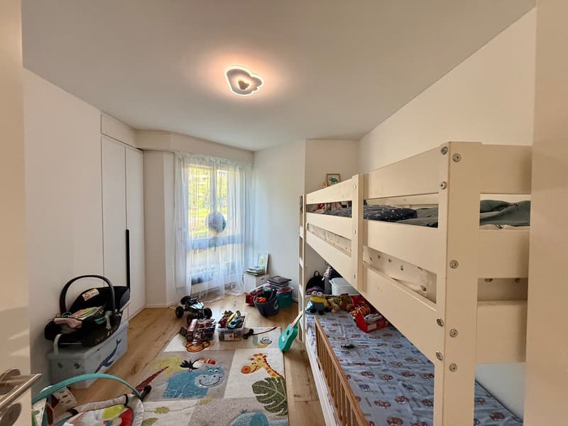 Elegante 3.5-Zimmer-Wohnung an ruhiger Sonnenberglage (7)