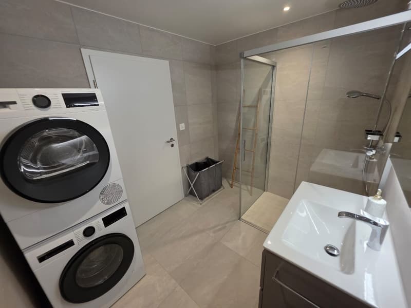 Un jardin comme une villa. Le confort d'un appartement neuf. (7)