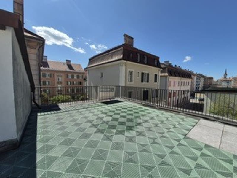 Maison de ville rénovée 2018 – 4.5 pièces, terrasse 61m², garage double (12)
