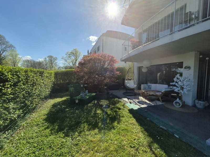 Vivre comme dans une maison, à deux pas du lac (1)