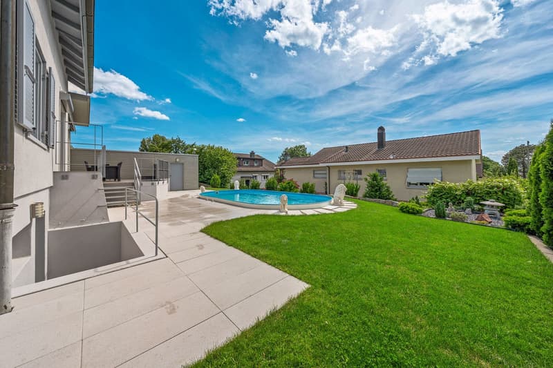 Modernisiertes 5-Zimmer-EFH mit Pool in Langendorf kaufen (4)