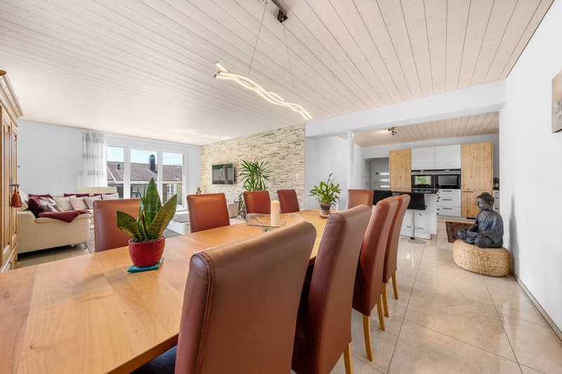 Modernisiertes 5-Zimmer-EFH mit Pool in Langendorf kaufen (9)