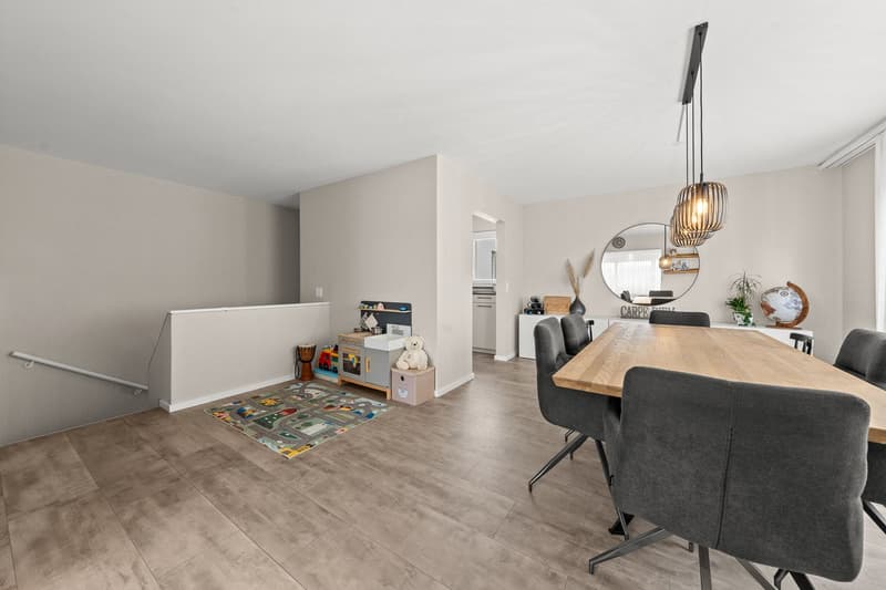 Bellach: 5.5-Zimmer-Terrassenhaus, 200 m² Terrasse, renoviert (10)