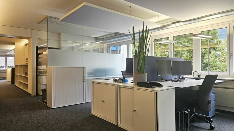«Heute beziehen, ab Januar bezahlen» Schön ausgebaute und praktisch unterteilte Büro-/Gewerbefläche (6)