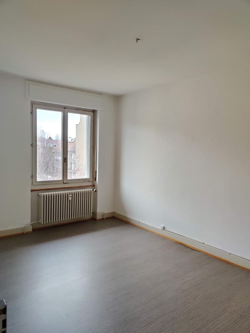 Charmante 2-Zimmerwohnung im beliebten St. Johann-Quartier (5)