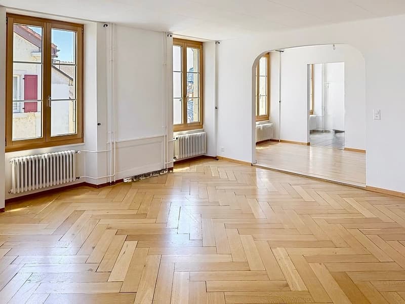 Spacieux appartement de 5 pièces rénové à Payerne (2)