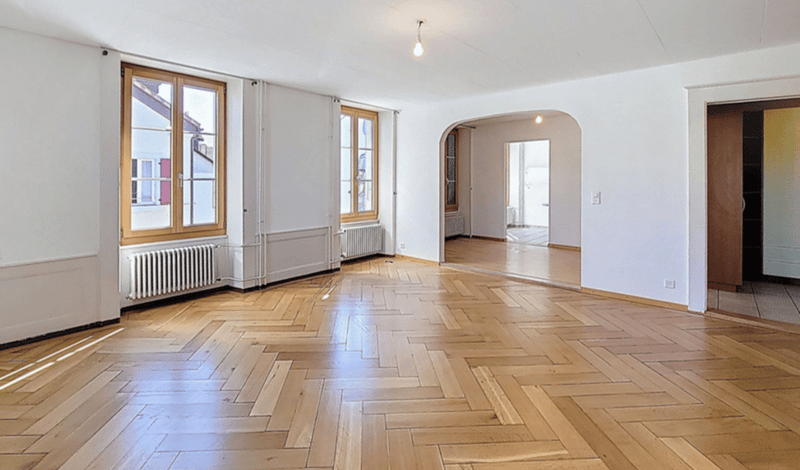 Spacieux appartement de 5 pièces rénové à Payerne (2)