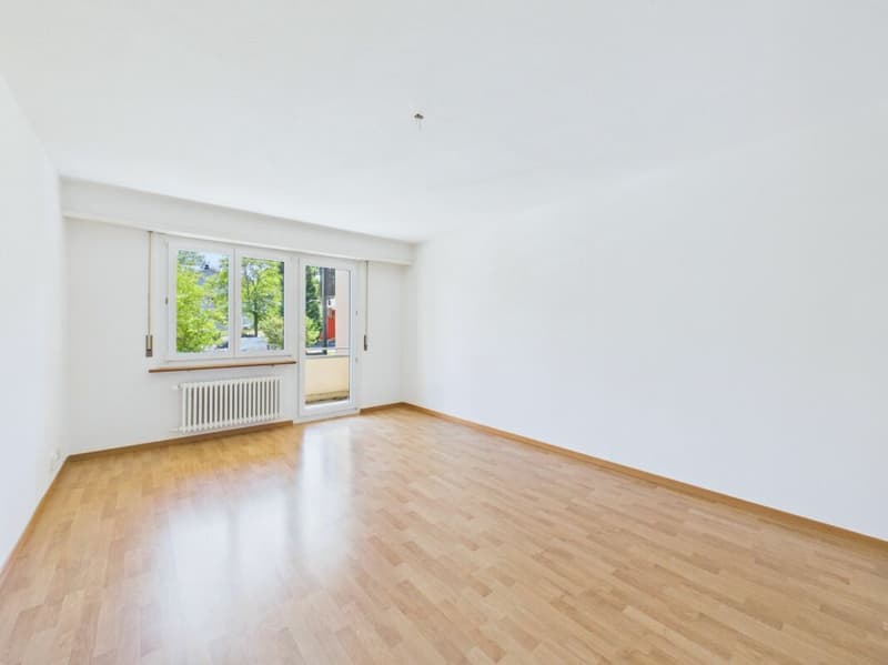 Gepflegte 3.5 Zimmer Wohnung im 1.OG (1)