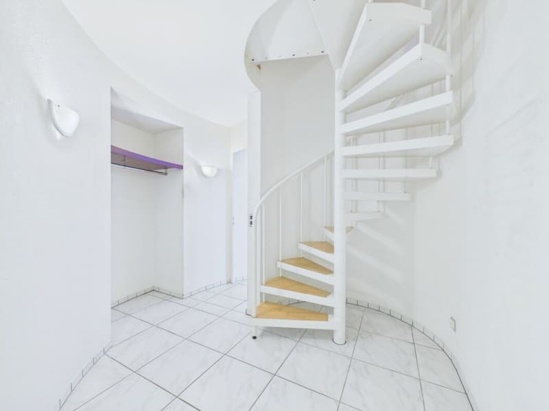 4.5-Zimmer-Maisonette befristet für 1 Jahr zu vermieten (4)