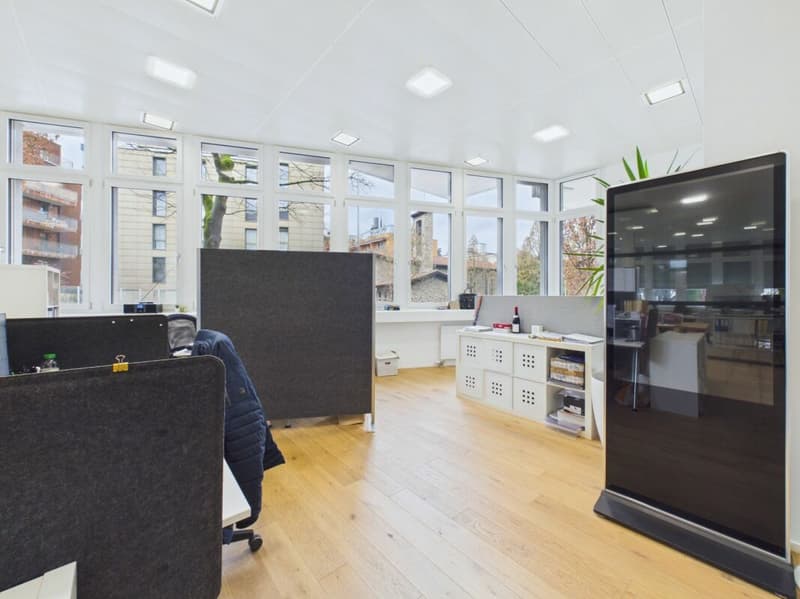 Moderner Büroplatz am Berninaplatz (3)