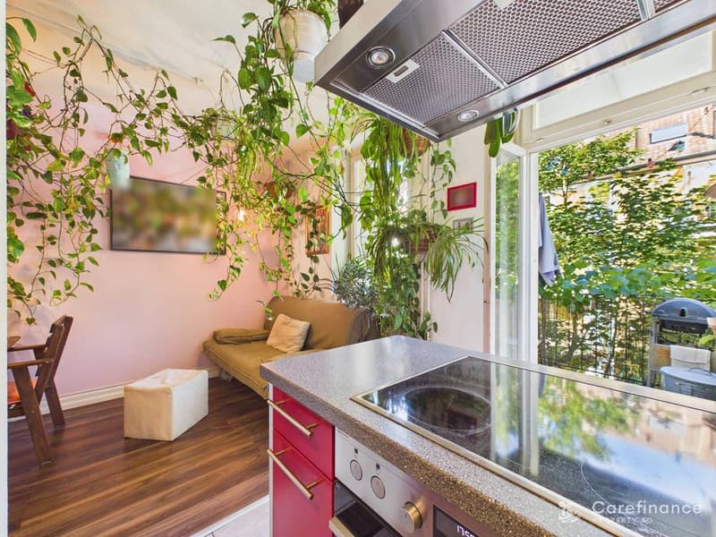 Altbau-Charme und Wohnqualität im ruhigen und familienfreundlichen Iselin-Quartier (5)