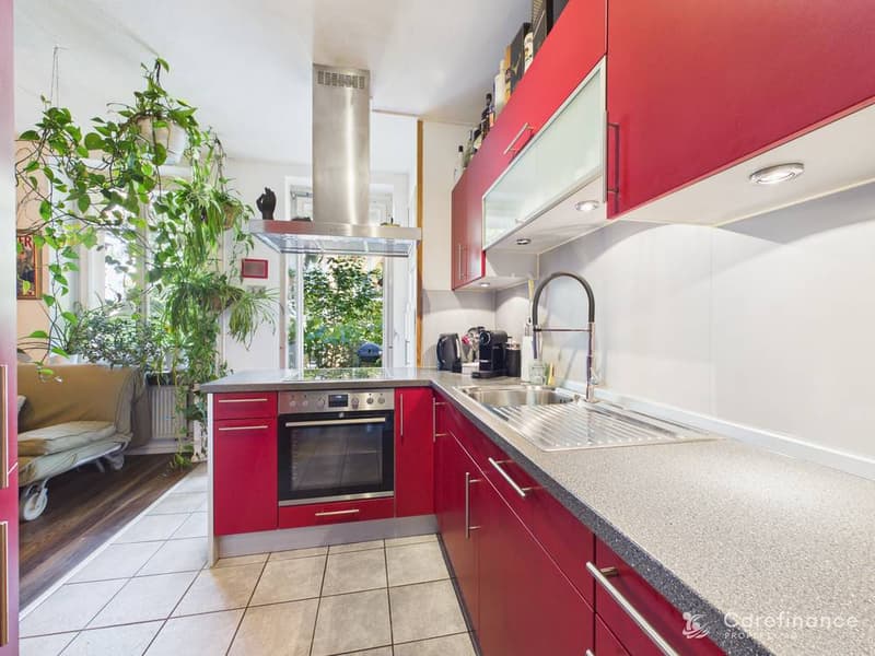 Altbau-Charme und Wohnqualität im ruhigen und familienfreundlichen Iselin-Quartier (4)