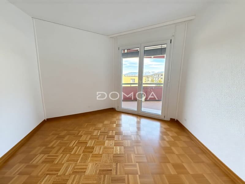 Appartement 2,5 pièces lumineux - Opportunité résidentielle ou investissement (3)