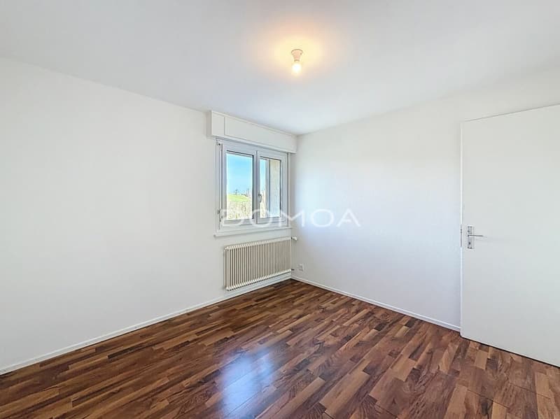 Appartement 3,5 pièces au dernier étage avec vue dégagée (5)