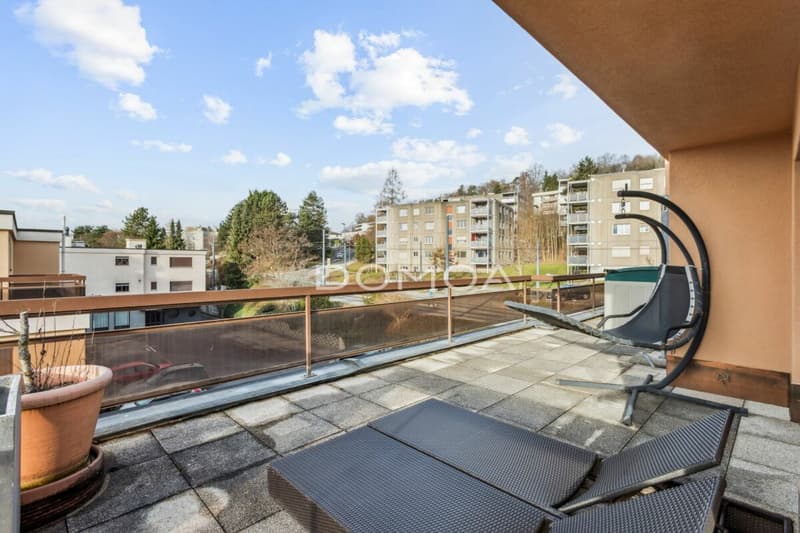 Attique d'exception avec terrasse panoramique au coeur du Grand Fribourg (4)