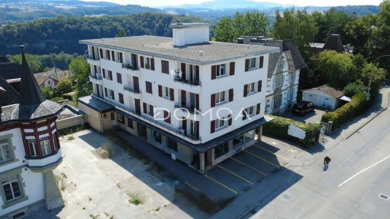 Superbe appartement de 3,5 pièces entièrement rénové (1)