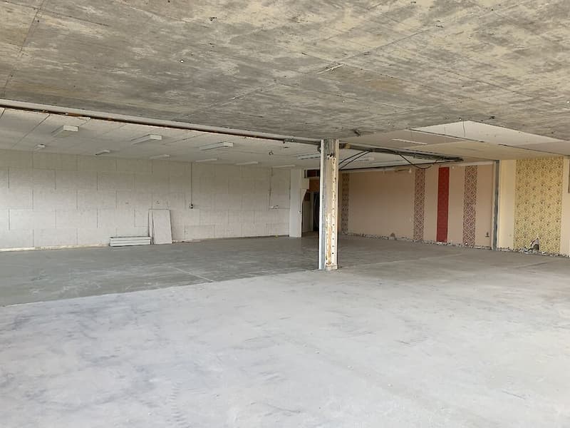 Geräumiges und helles Lokal an der Warpelstrasse in Düdingen (9)