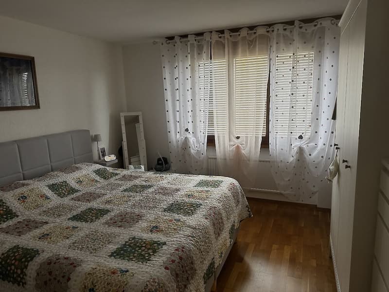 4.5 Zimmerwohnung im 2. Stock in Givisiez (5)