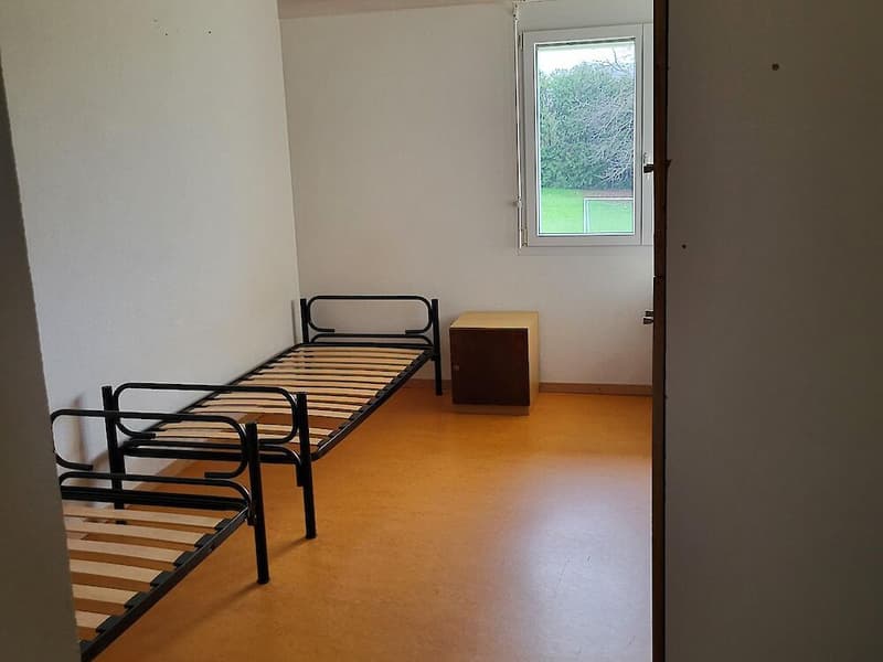 5.5 Zimmerwohnung im 1.Stock in Montets (13)