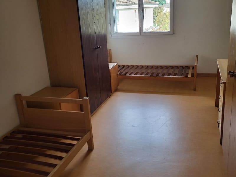 5.5 Zimmerwohnung im 1.Stock in Montets (11)