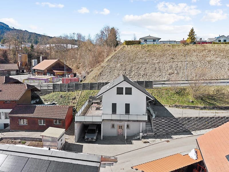 Einmaliges Einfamilienhaus mit grosszügiger Terrasse in Plaffeien (12)