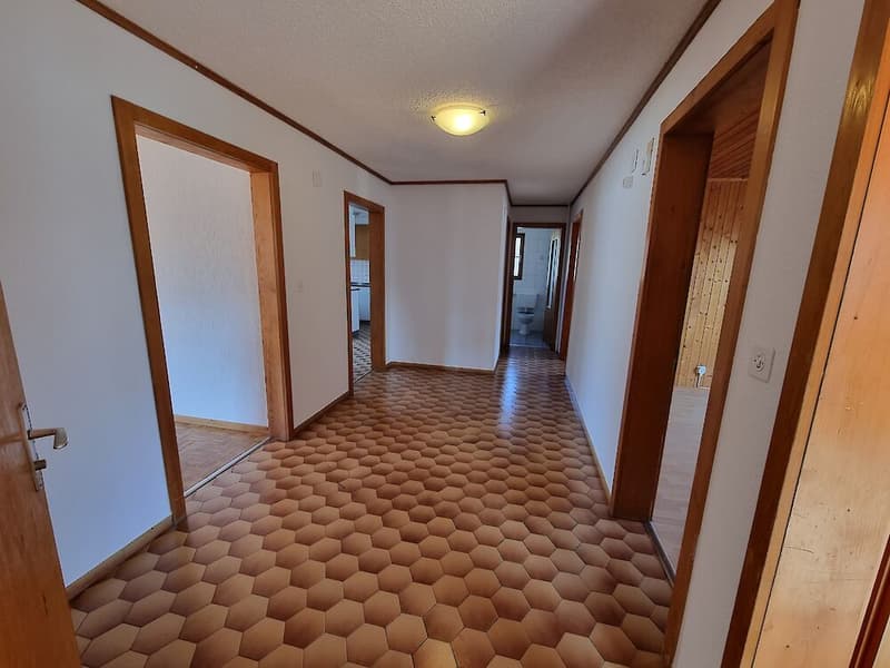 Tolle 4.5-Zimmerwohnung im Herzen von Oberschrot (3)